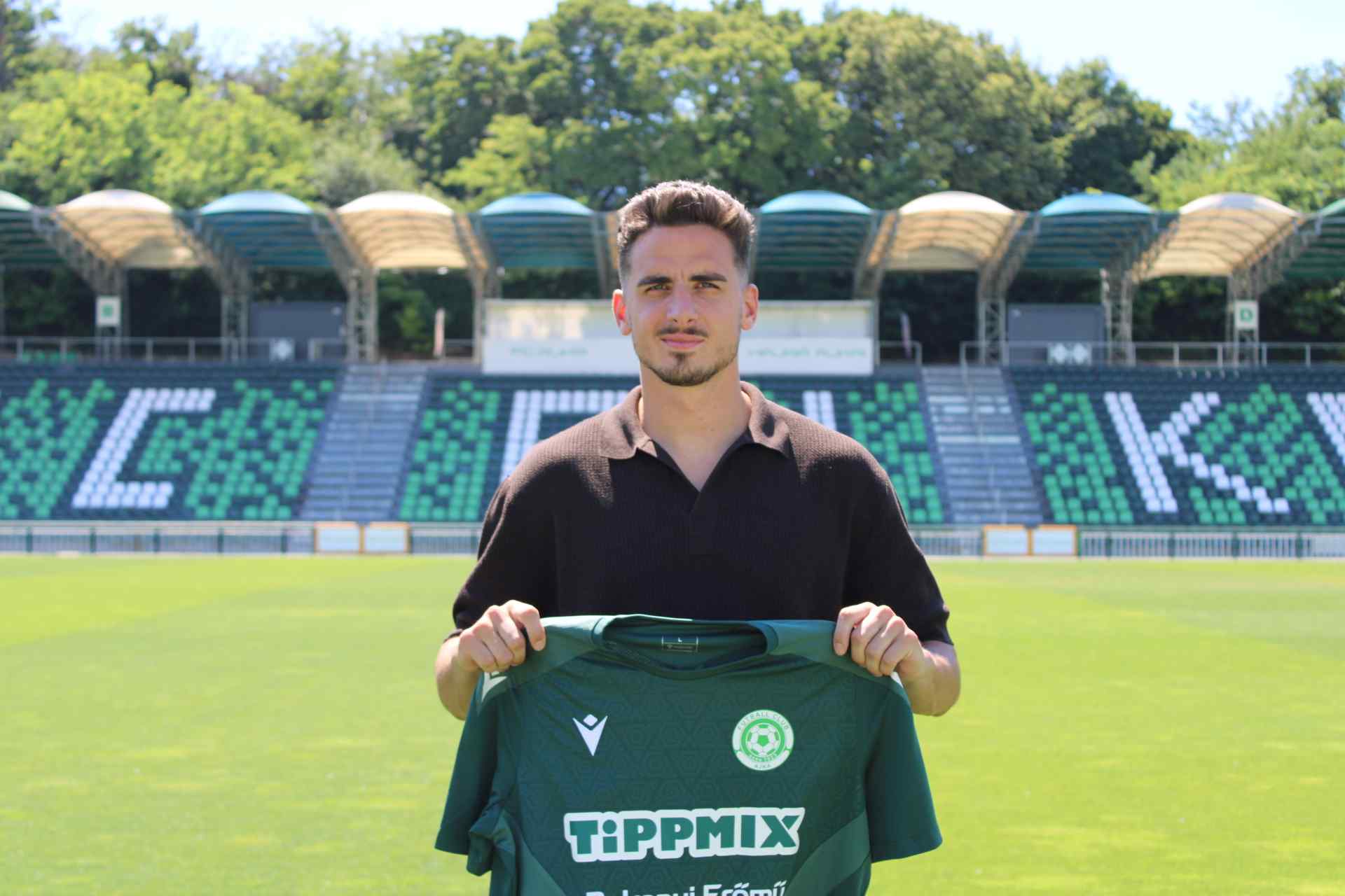 Üdv Ajkán Erik!